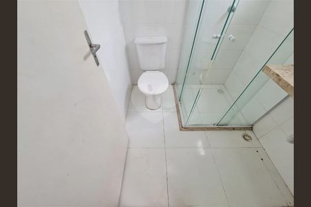 Casa à venda com 3 quartos, 300m² em Vila Granada, São Paulo