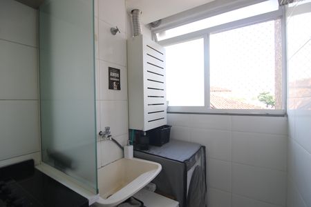 Apartamento à venda com 48m², 2 quartos e 1 vagaÁrea de serviço