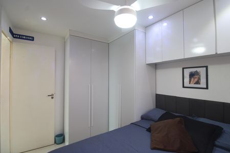 Quarto 1 de apartamento à venda com 2 quartos, 48m² em Taquara, Rio de Janeiro
