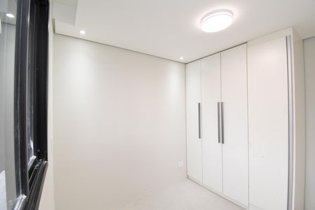 Quarto de kitnet/studio para alugar com 1 quarto, 28m² em Centro, Curitiba