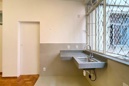 Apartamento para alugar com 72m², 2 quartos e sem vaga Apartamento para alugar com 72m², 2 quartos e sem vagaCozinha
