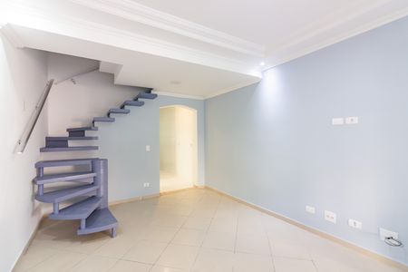 Sala  de casa de condomínio à venda com 3 quartos, 99m² em Conceicao, Osasco