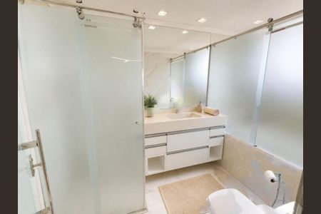 Apartamento à venda com 234m², 4 quartos e 4 vagas