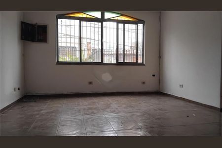 Casa à venda com 3 quartos, 120m² em Jardim Odete, São Paulo