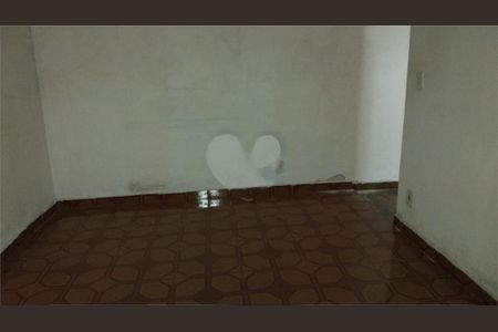 Casa à venda com 3 quartos, 120m² em Jardim Odete, São Paulo