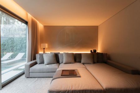 Casa à venda com 701m², 4 quartos e 4 vagas