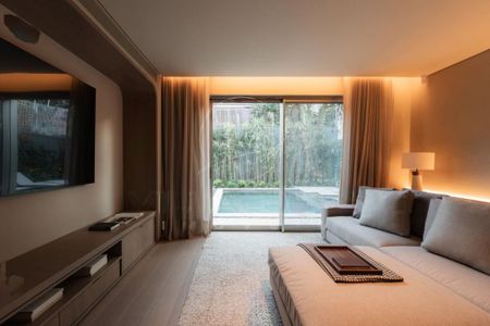 Casa à venda com 4 quartos, 701m² em Alto de Pinheiros, São Paulo