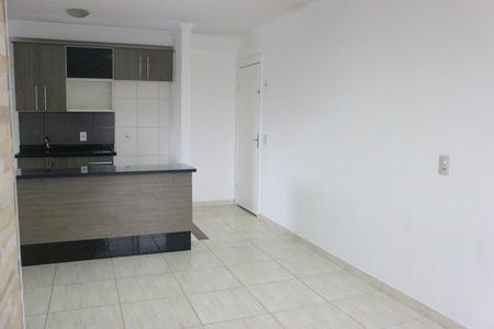 Sala de apartamento para alugar com 3 quartos, 62m² em Jardim Bela Vista, Guarulhos