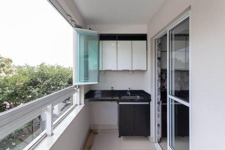 Apartamento à venda com 90m², 3 quartos e 1 vaga Apartamento à venda com 90m², 3 quartos e 1 vagaVaranda