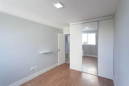 Apartamento à venda com 90m², 3 quartos e 1 vaga Apartamento à venda com 90m², 3 quartos e 1 vagaSuíte