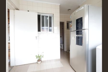 Casa de condomínio à venda com 156m², 4 quartos e 3 vagasÁrea de Serviço