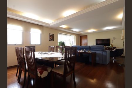 Casa de condomínio à venda com 156m², 4 quartos e 3 vagasSala de Jantar