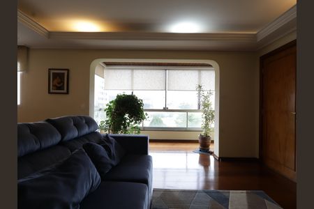 Casa de condomínio à venda com 156m², 4 quartos e 3 vagasSala