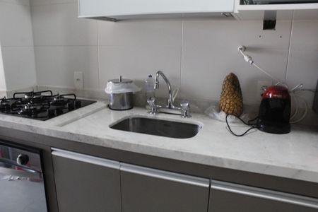 Apartamento para alugar com 76m², 2 quartos e 2 vagasCozinha