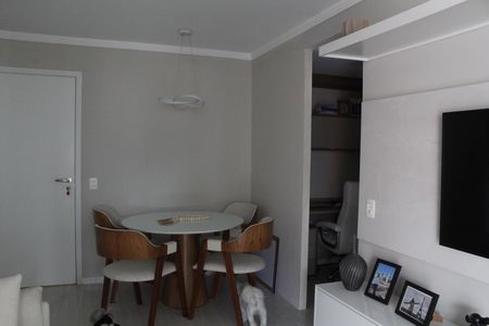 Apartamento para alugar com 76m², 2 quartos e 2 vagasSala