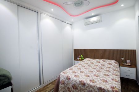 Apartamento à venda com 60m², 1 quarto e sem vagaQuarto