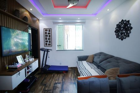 Sala de apartamento à venda com 1 quarto, 60m² em Penha, Rio de Janeiro