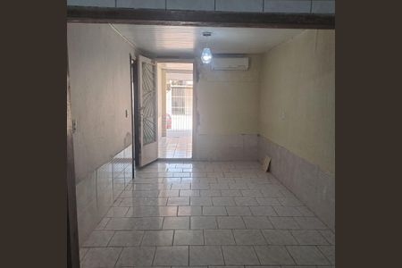 Sala de casa para alugar com 2 quartos, 80m² em Sarandi, Porto Alegre