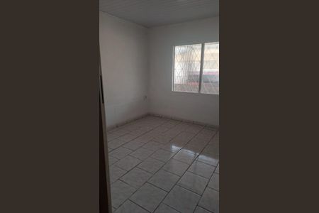 Quarto 1 de casa para alugar com 2 quartos, 80m² em Sarandi, Porto Alegre