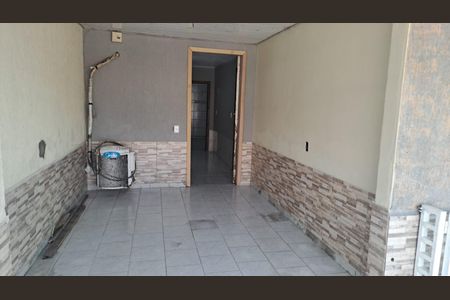 Casa para alugar com 80m², 2 quartos e 1 vaga