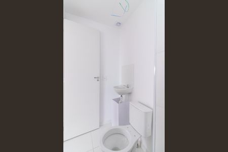 Apartamento para alugar com 40m², 2 quartos e sem vaga Apartamento para alugar com 40m², 2 quartos e sem vagaBanheiro