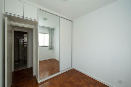 Apartamento à venda com 80m², 3 quartos e 1 vaga Apartamento à venda com 80m², 3 quartos e 1 vagaQUARTO1