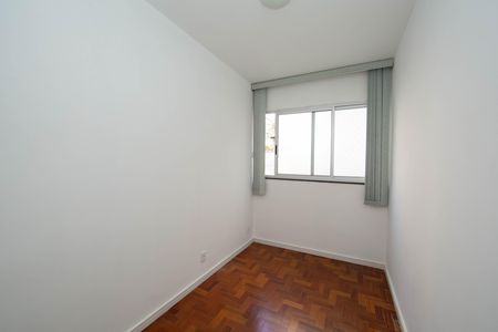 Apartamento à venda com 80m², 3 quartos e 1 vaga Apartamento à venda com 80m², 3 quartos e 1 vagaQUARTO3