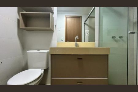 Apartamento para alugar com 77m², 2 quartos e 2 vagas Apartamento para alugar com 77m², 2 quartos e 2 vagasBanheiro