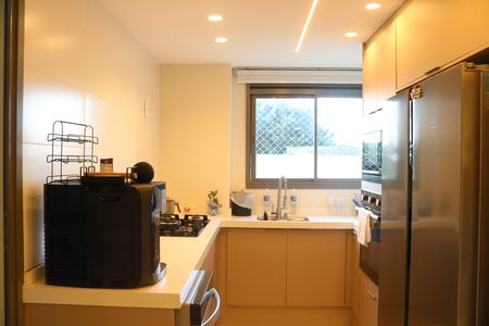 Apartamento à venda com 90m², 3 quartos e 2 vagasCozinha