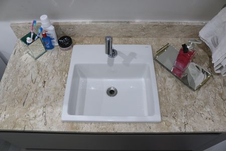 Apartamento à venda com 90m², 3 quartos e 2 vagasBanheiro 1