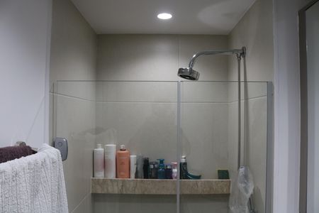Apartamento à venda com 90m², 3 quartos e 2 vagasBanheiro 1
