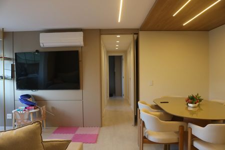 Apartamento à venda com 90m², 3 quartos e 2 vagasSala