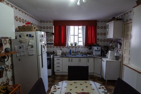 Casa à venda com 257m², 3 quartos e 3 vagasCozinha
