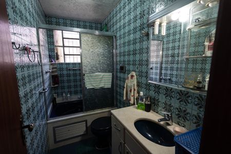 Casa à venda com 257m², 3 quartos e 3 vagasSuíte 2
