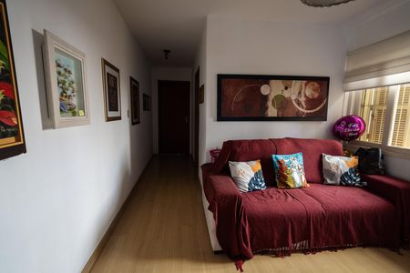 Sala de casa à venda com 3 quartos, 495m² em Santa Cecília, Porto Alegre