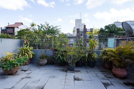 Casa à venda com 257m², 3 quartos e 3 vagasTerraço