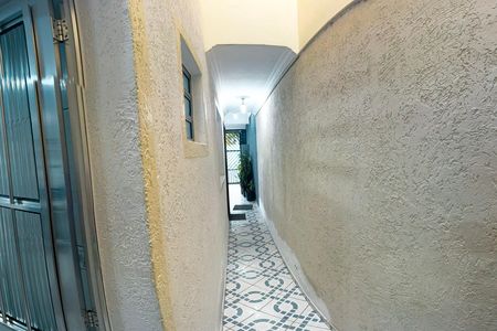 Casa para alugar com 131m², 2 quartos e 2 vagas Casa para alugar com 131m², 2 quartos e 2 vagasCorredor