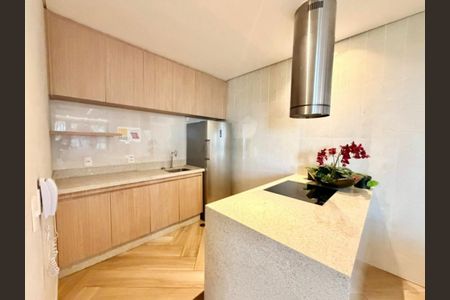Apartamento à venda com 68m², 2 quartos e 2 vagas