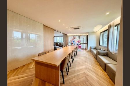 Apartamento à venda com 68m², 2 quartos e 2 vagas