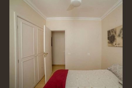 Apartamento à venda com 240m², 4 quartos e 1 vaga