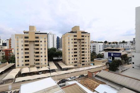 Apartamento à venda com 90m², 3 quartos e 1 vaga