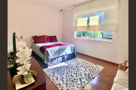 Casa à venda com 4 quartos, 778m² em Cidade Jardim, Belo Horizonte