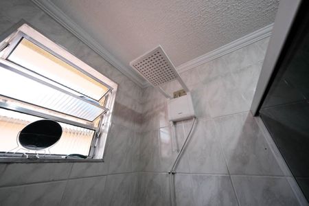 Casa à venda com 130m², 3 quartos e 2 vagasBanheiro 1