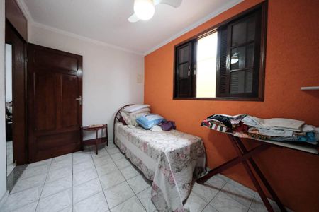 Casa à venda com 130m², 3 quartos e 2 vagasQuarto 2