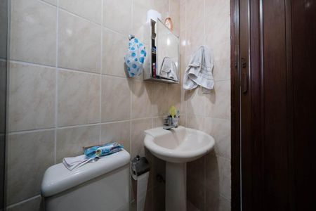 Casa à venda com 130m², 3 quartos e 2 vagasSuíte
