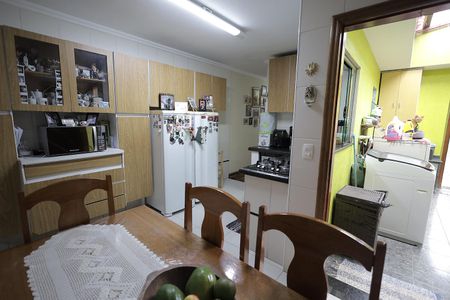 Casa à venda com 150m², 2 quartos e 1 vaga Casa à venda com 150m², 2 quartos e 1 vagaCozinha