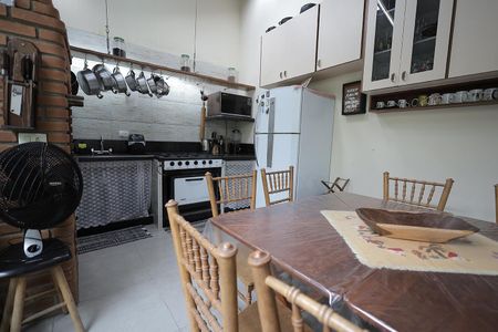 Casa à venda com 150m², 2 quartos e 1 vaga Casa à venda com 150m², 2 quartos e 1 vagaÁrea Gourmet