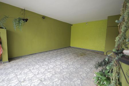 Casa à venda com 150m², 2 quartos e 1 vaga Casa à venda com 150m², 2 quartos e 1 vagaGaragem