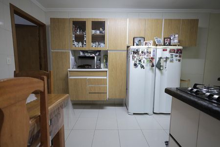 Casa à venda com 150m², 2 quartos e 1 vaga Casa à venda com 150m², 2 quartos e 1 vagaCozinha