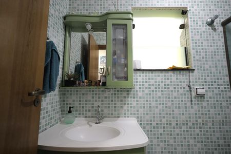 Casa à venda com 150m², 2 quartos e 1 vaga Casa à venda com 150m², 2 quartos e 1 vagaBanheiro 1